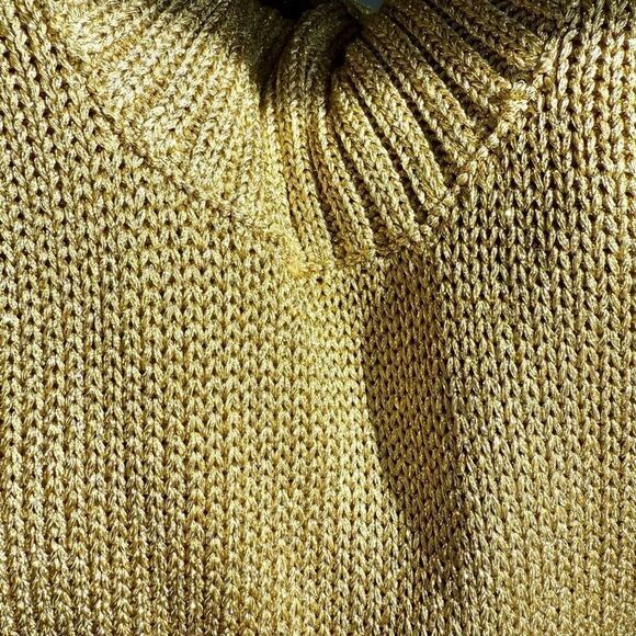 Lauren by Ralph Lauren Petites Gold Metallic Knit Turtleneck Sweater - Picture 11 of 13
